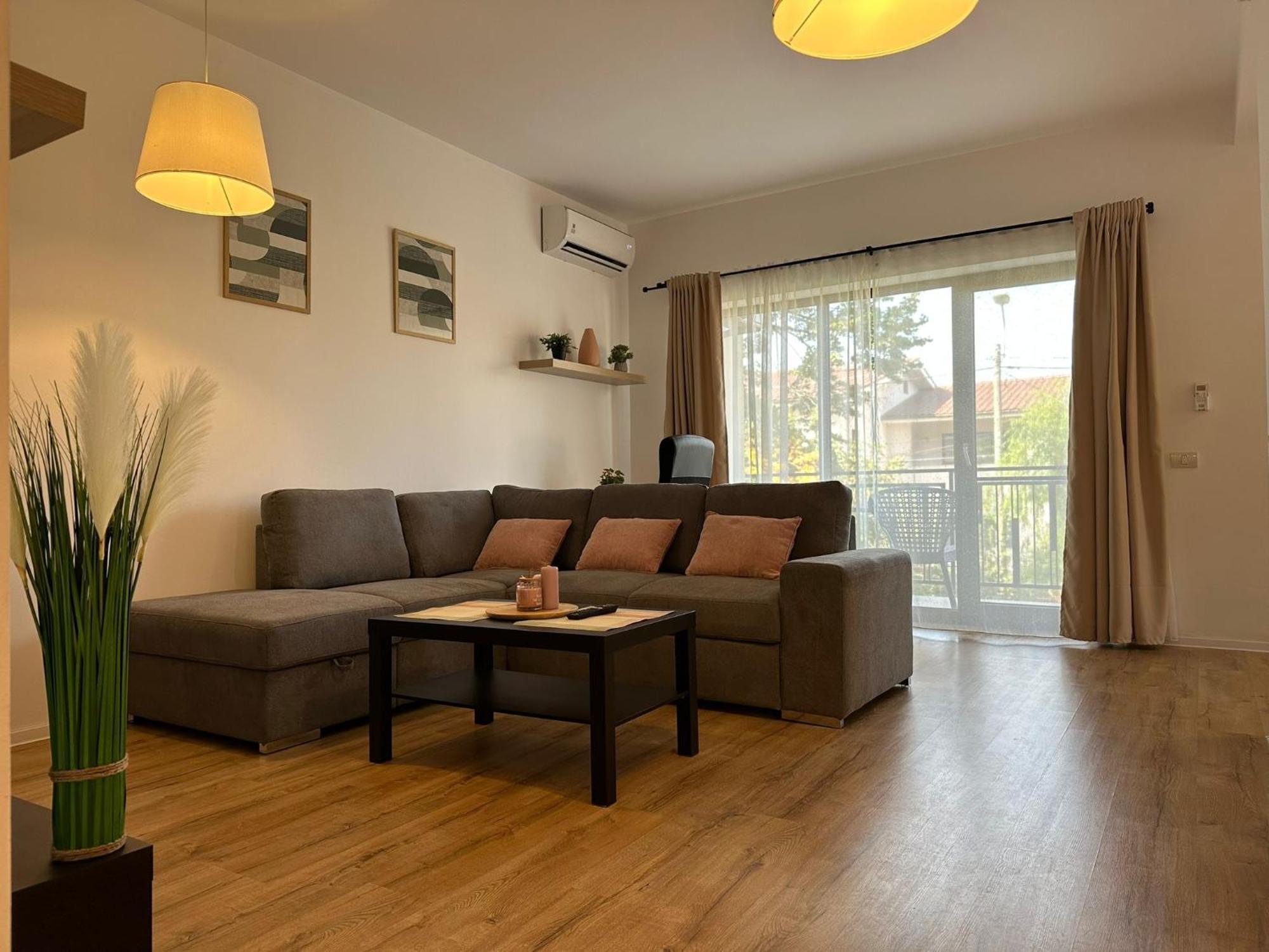 Glam Apartments Lipatti Near Iulius Mall And City Center Timişoara Eksteriør billede