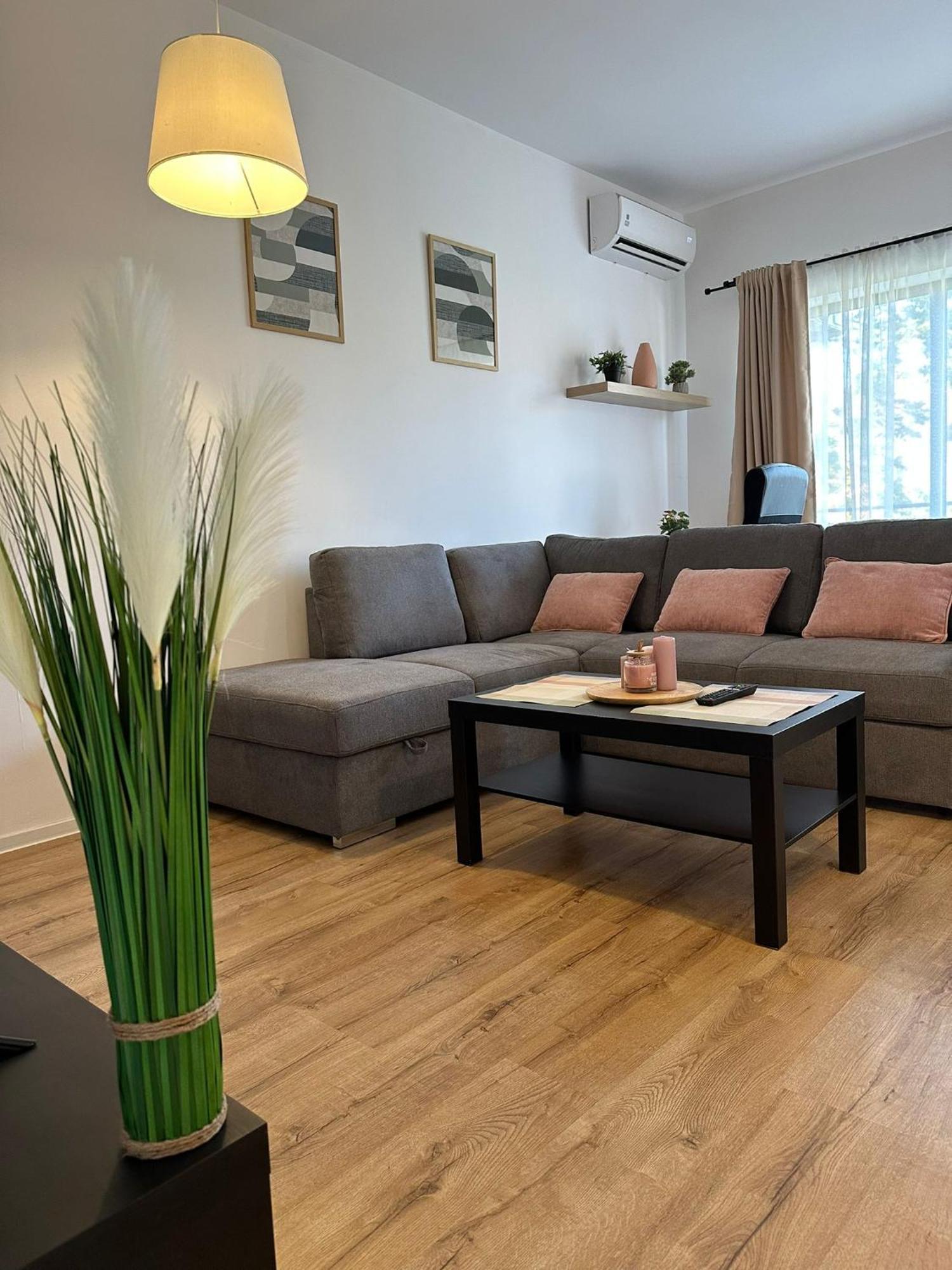 Glam Apartments Lipatti Near Iulius Mall And City Center Timişoara Eksteriør billede