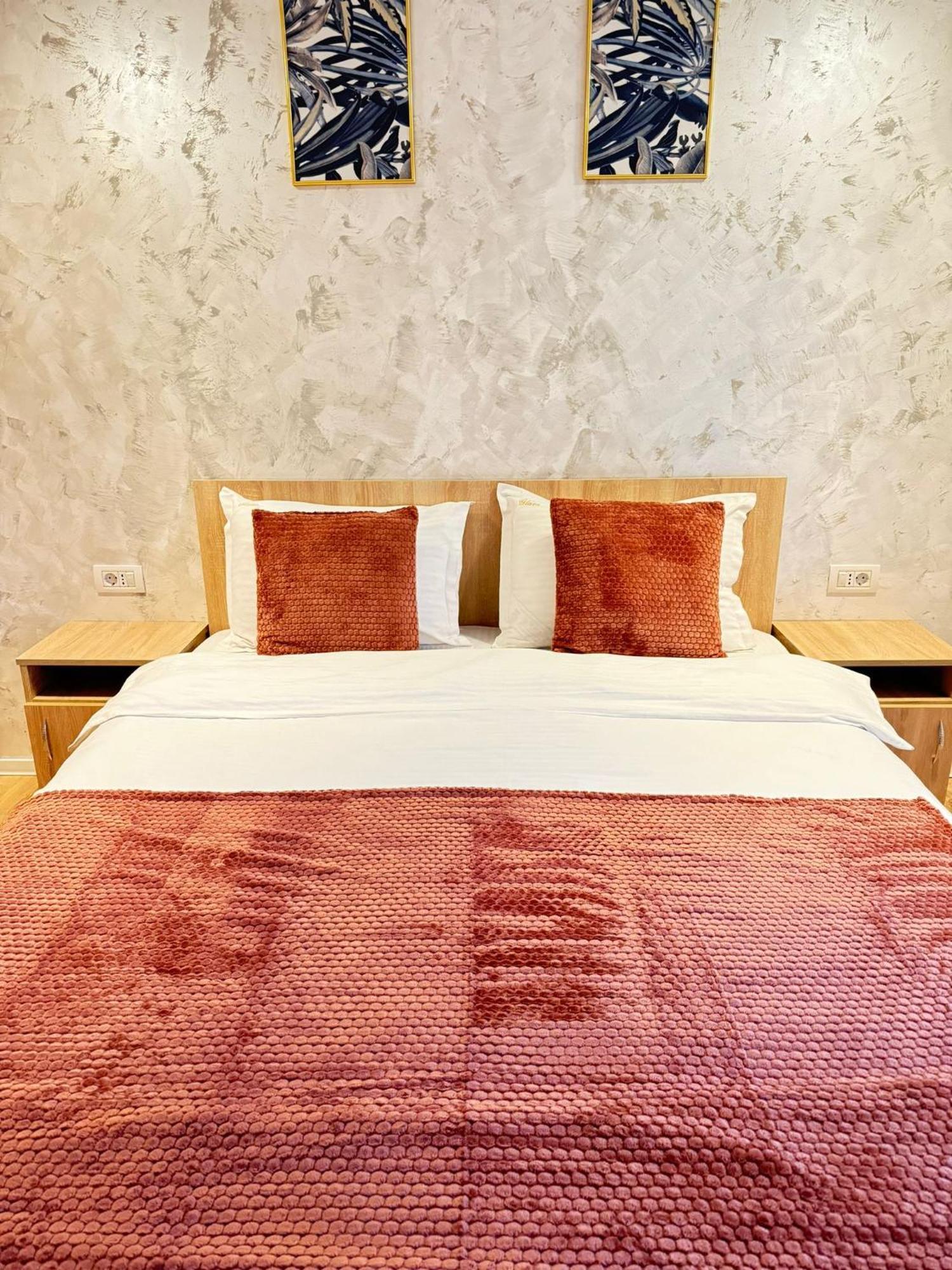 Glam Apartments Lipatti Near Iulius Mall And City Center Timişoara Eksteriør billede